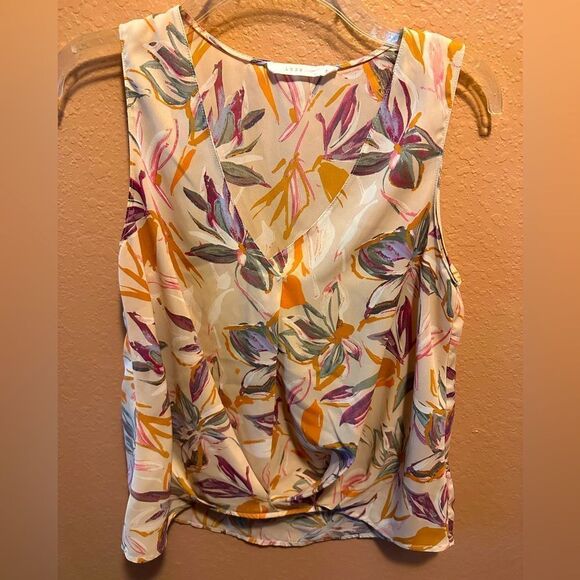 Lush Tops - Lush Floral V Neck Sleeveless Blouse with Twist Front Small